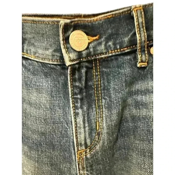 Loft denim shorts in size 2, Good used condition. - Picture 3 of 5